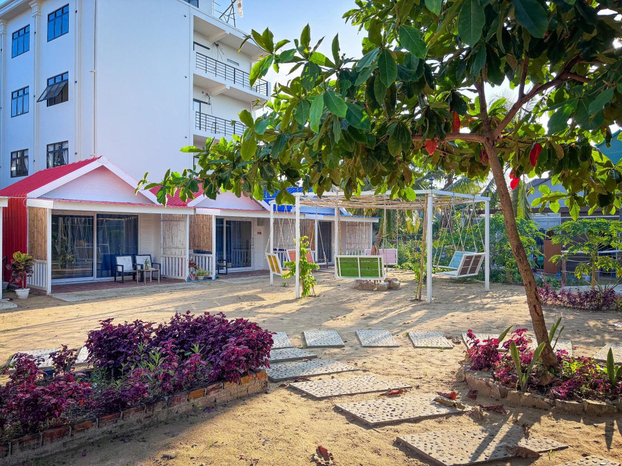 Coral Hotel Koh Rong Sanloem Bagian luar foto